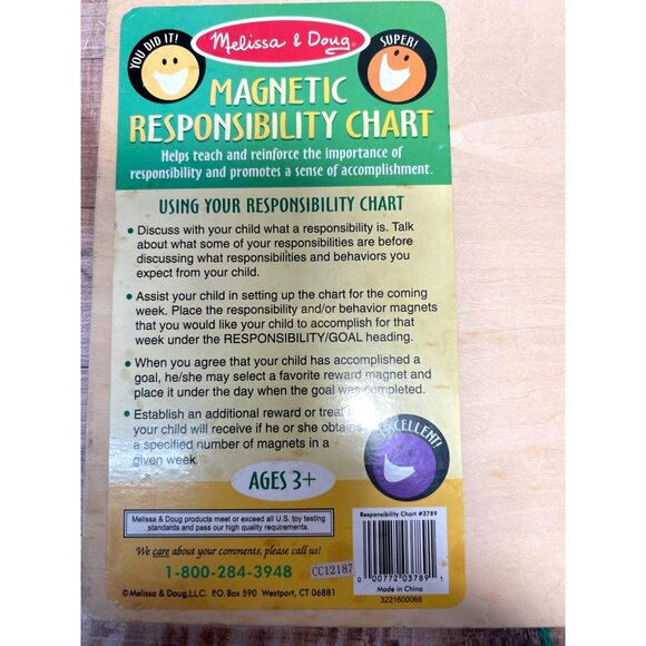Melissa & Doug Magnetic Responsibility Chart With 89 Magnets Ages 3+ - Picture 6 of 8